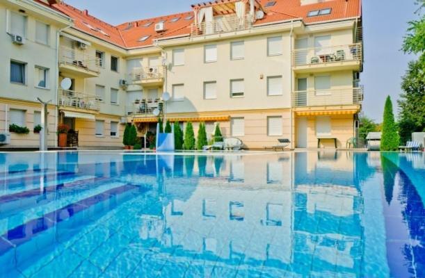 Relax Beach Apartman Hajduszoboszlo Luaran gambar