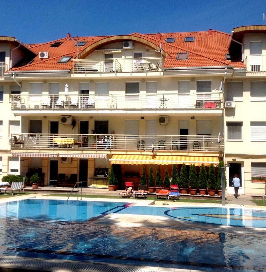Relax Beach Apartman Hajduszoboszlo Luaran gambar