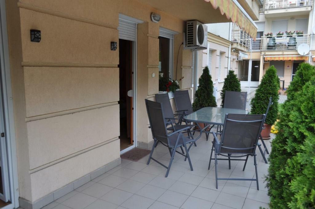 Relax Beach Apartman Hajduszoboszlo Luaran gambar